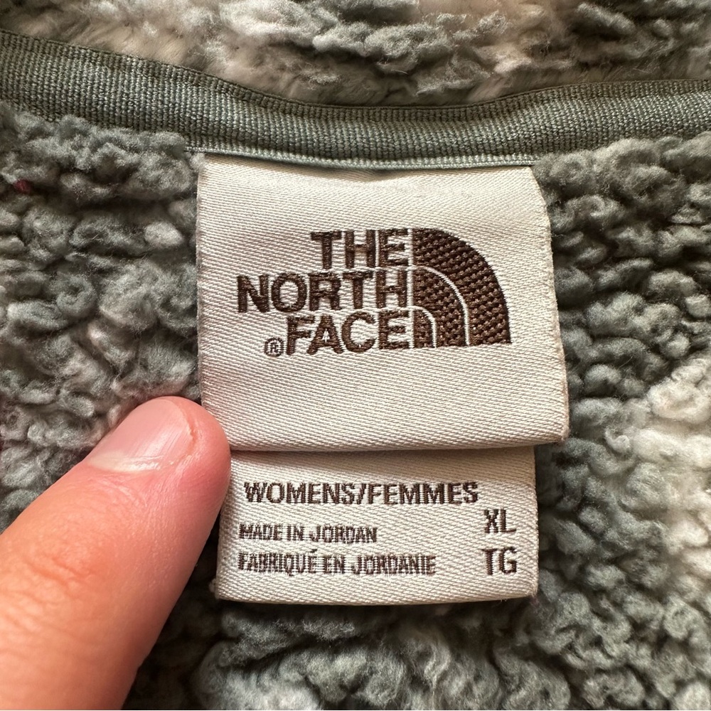 The North Face Campshire 2.0 Floral Sherpa Pullover - Picture 4 of 10